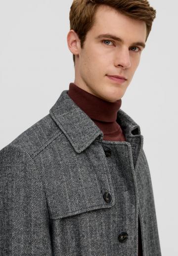 Короткое пальто