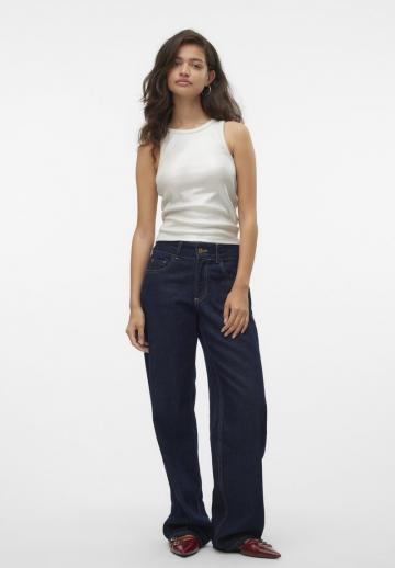 Свободные джинсы