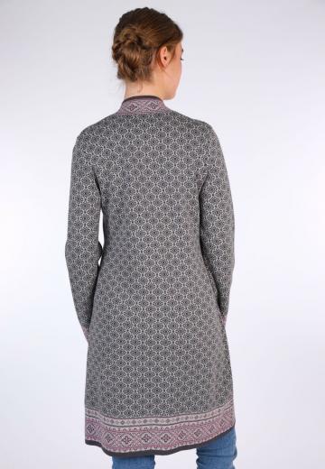 Вязаная кофта