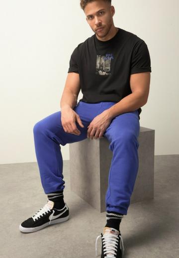 Спортивные штаны