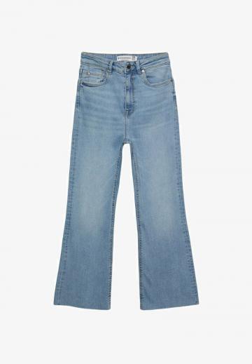 Короткие джинсы