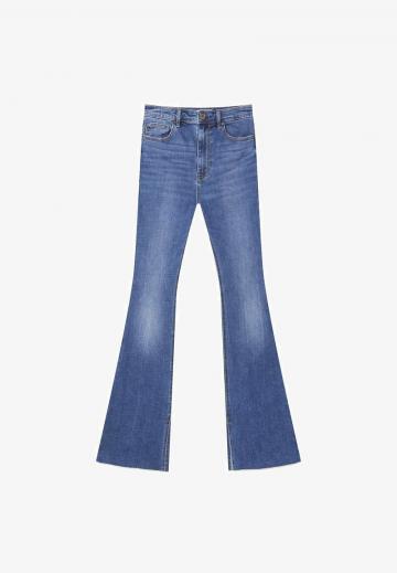 Клешеные брюки