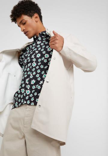 Куртка-дождевик