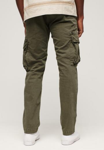 Брюки с накладными карманами