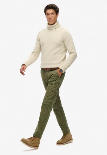 Брюки с накладными карманами