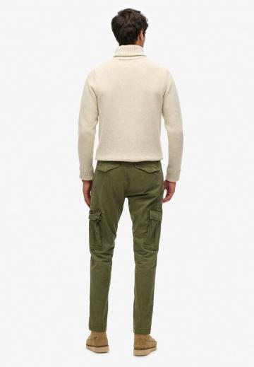 Брюки с накладными карманами