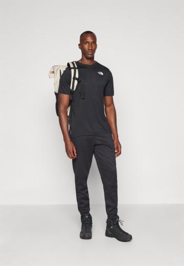 Спортивные штаны