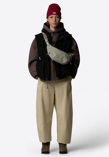 Спортивные сапоги