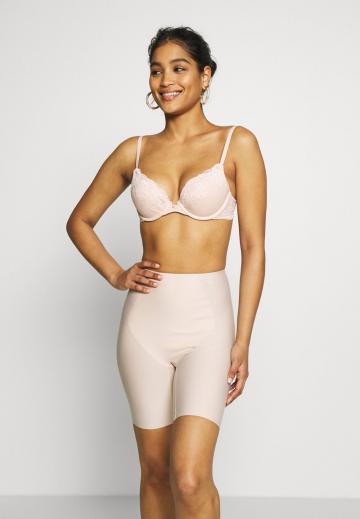 Корректирующее белье