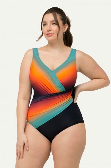 Слитный купальник