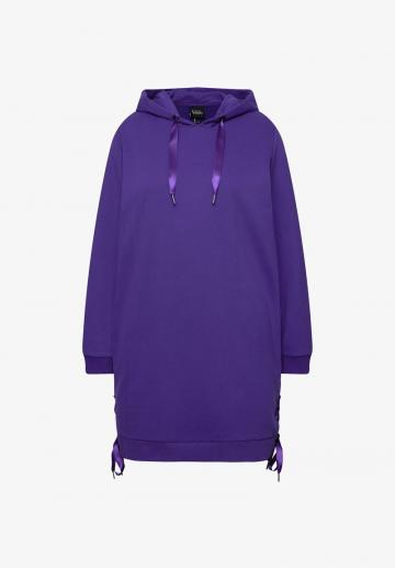 Пуловер с капюшоном