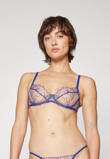 Бюстгальтер на косточках