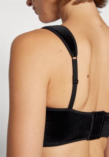 Бюстгальтер на косточках