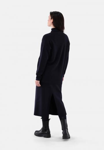 Длинный жилет