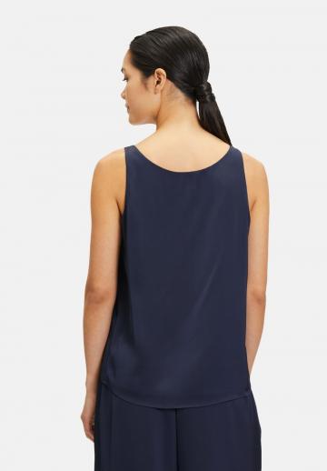 Блузка без рукавов