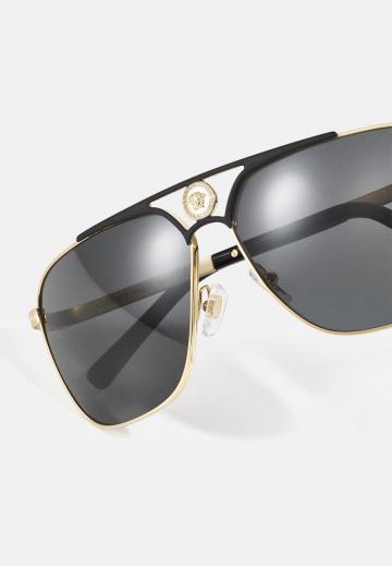 Солнечные очки