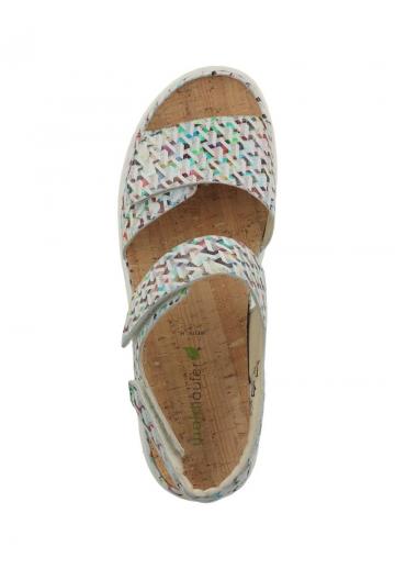 Босоножки на танкетке