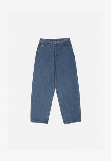 Свободные джинсы