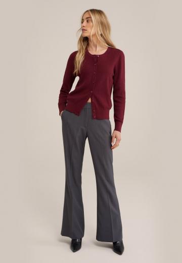 Вязаная кофта