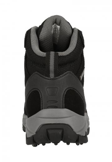 Спортивные сапоги