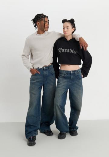 Свободные джинсы