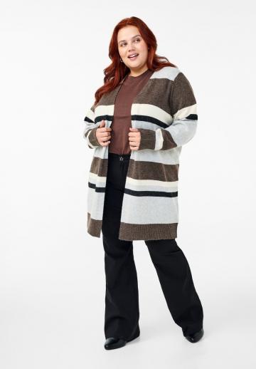 Длинный жилет