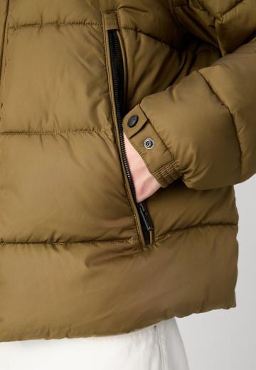 Зимняя куртка