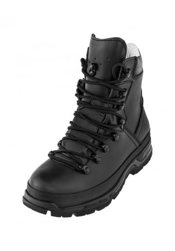 Походные ботинки