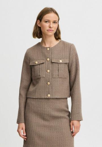 Блейзер с накладными карманами