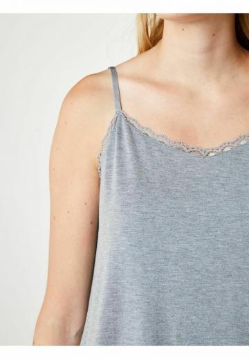 Топ на бретельках