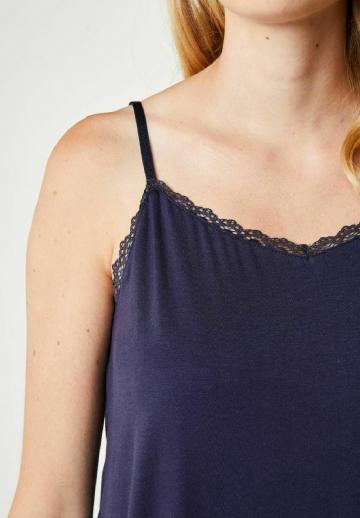 Топ на бретельках