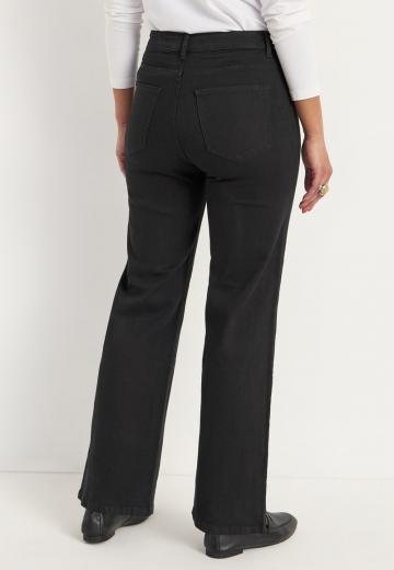 Клешеные джинсы