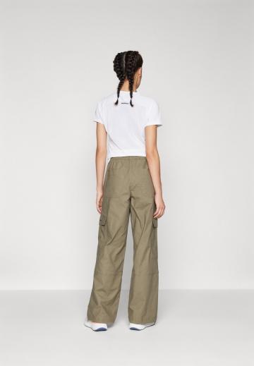 Спортивные штаны