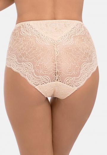 Трусы на бедрах