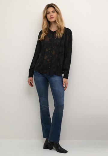 Кружевная блузка