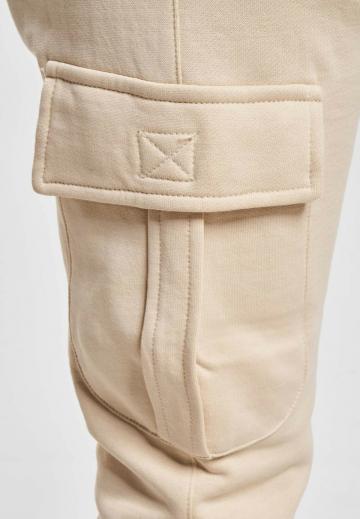 Спортивные штаны