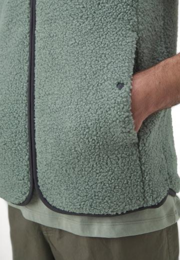 Спортивный жилет