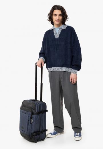 Чемодан на колесах