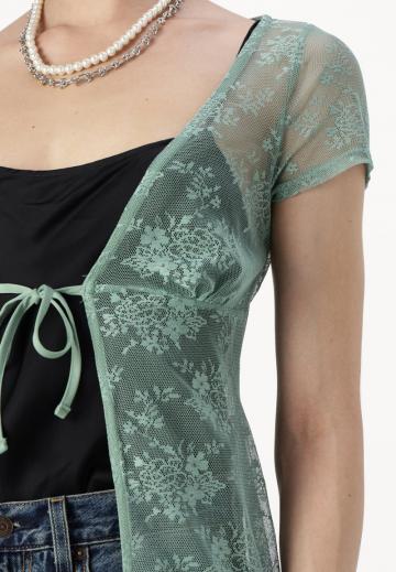 Длинный жилет