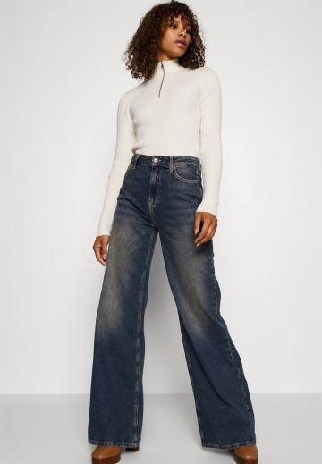 Свободные джинсы