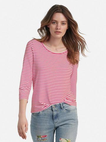 Кофта с круглым вырезом