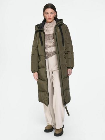 Стеганое пальто