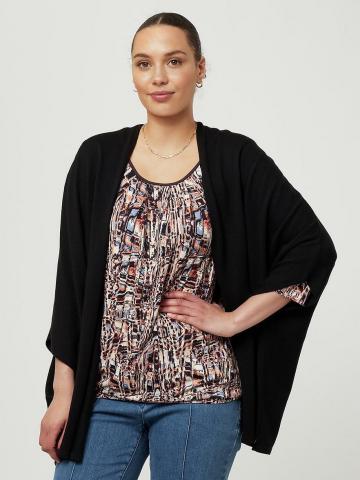 Вязаная кофта