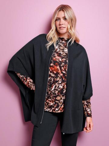 Вязаная кофта