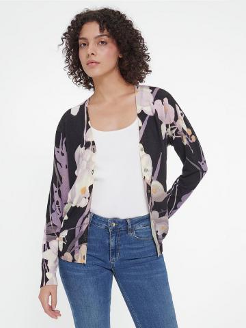 Вязаная кофта