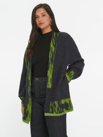 Вязаная кофта