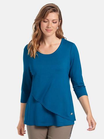 Кофта с круглым вырезом