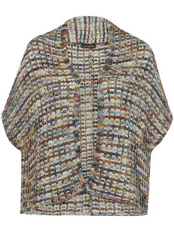 Вязаная жилетка