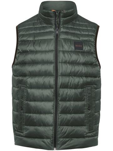 Утепленная жилетка