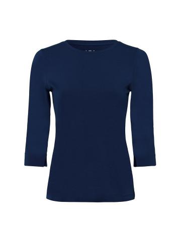 Кофта с круглым вырезом